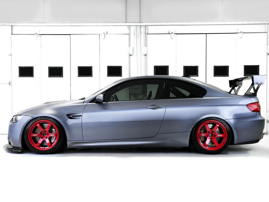  BMW M3 GTS by IND Distribution 2011 года  (фото 2 из 16)